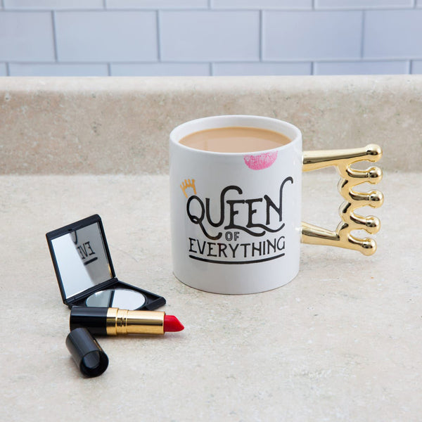 Taza  Queen of Everything