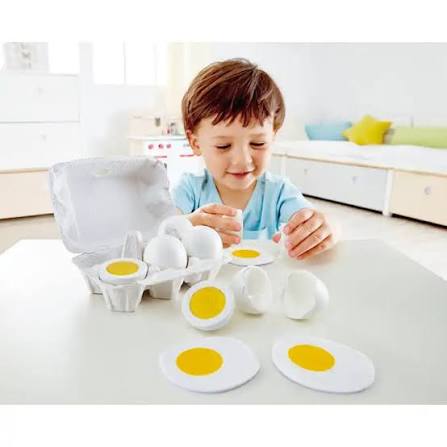 Set de Huevos de Madera y Tela